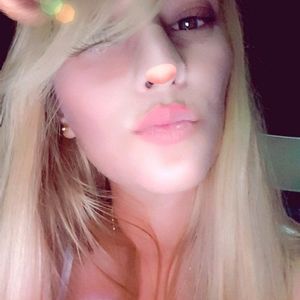 Meet your Posher, Dalinette